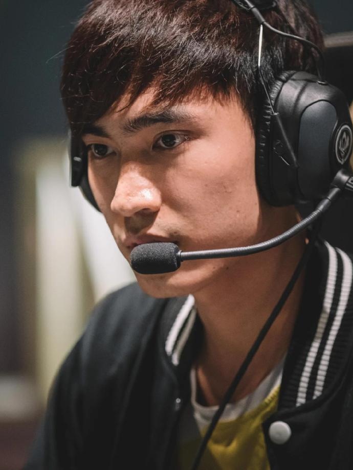 LOL官推晒照：回顾2017在巴西MSI